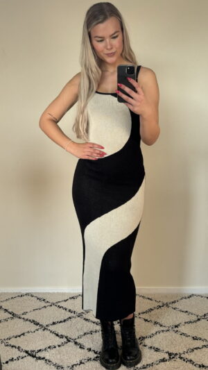 img_1103 Dress Beige & Black