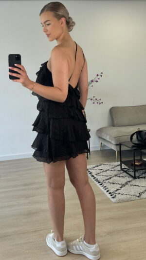 Ruffle dress black
