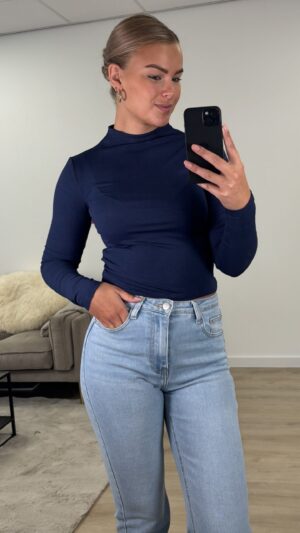 img_2372 Lange mouwen top met stretch - Donker blauw