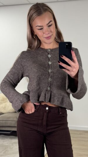 img_2970 Sweater top met ruffles - Licht bruin