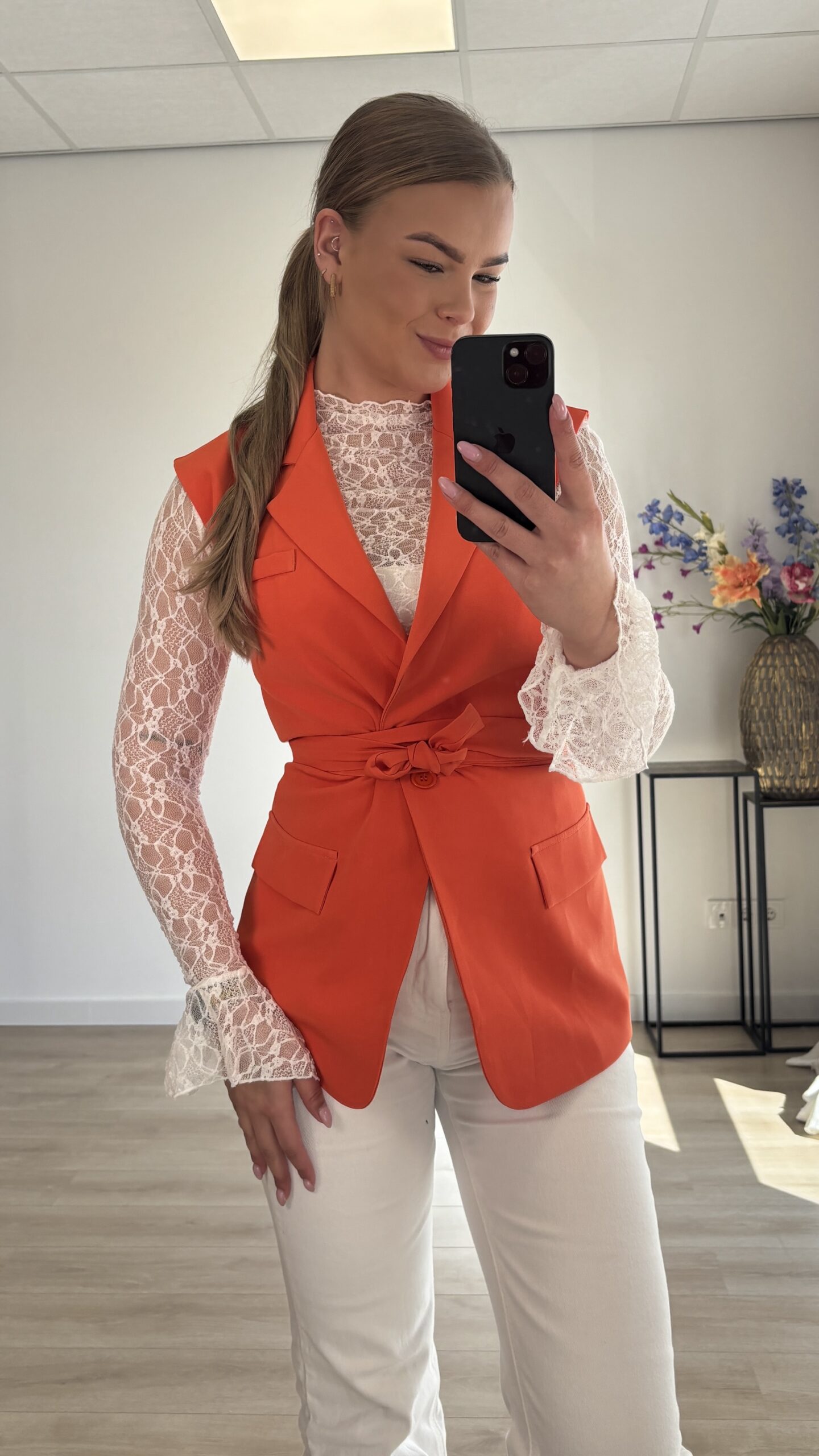 Mouwloze blazer – Oranje