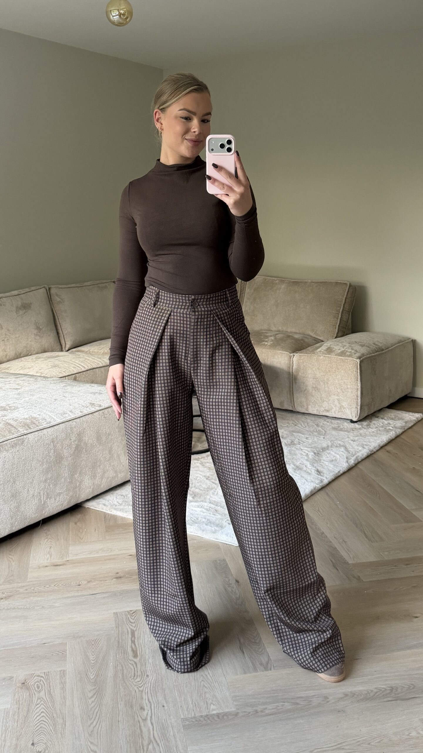 Tall wide pantalon met ruit – Bruin